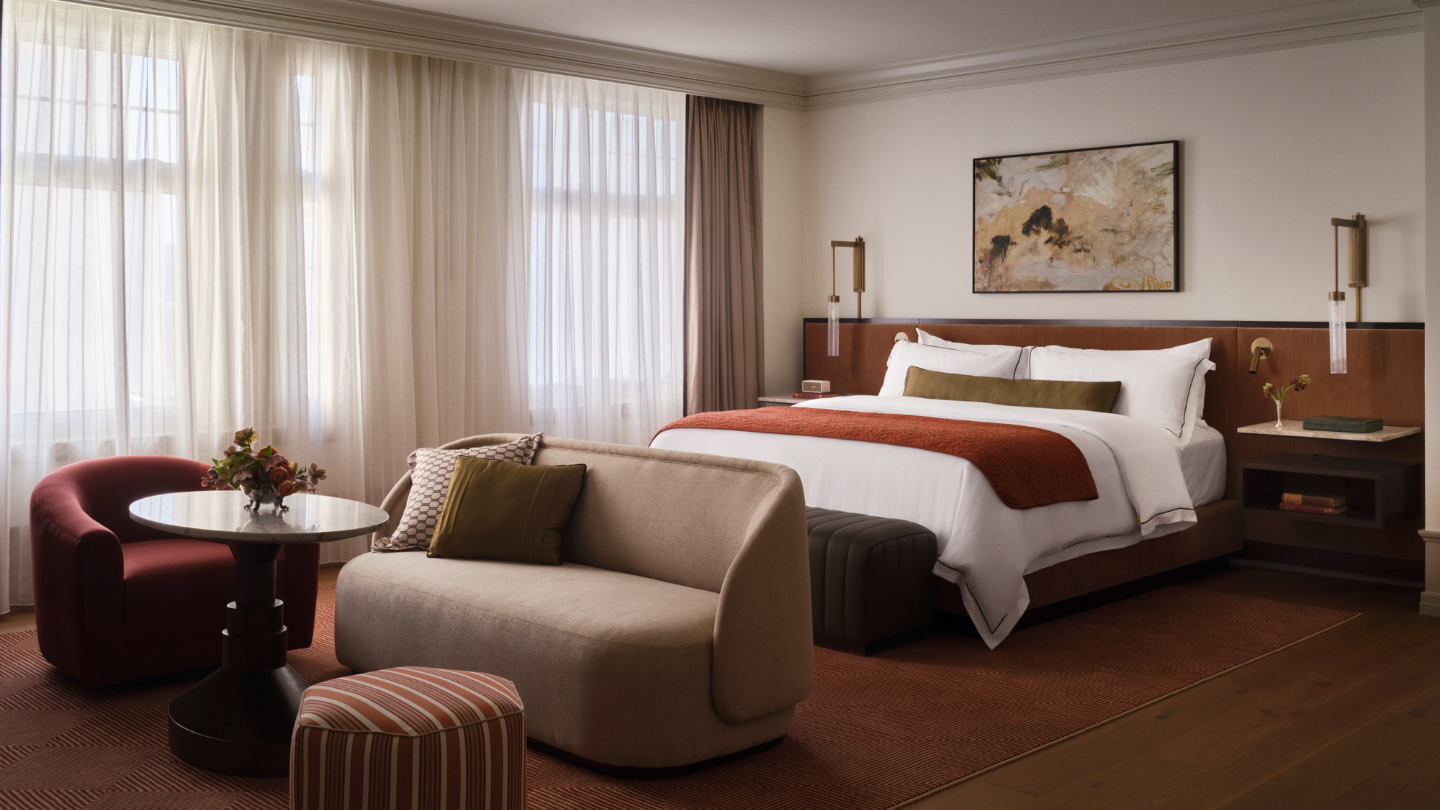 The Huntington Hotel: professional, high-quality hotel room photo