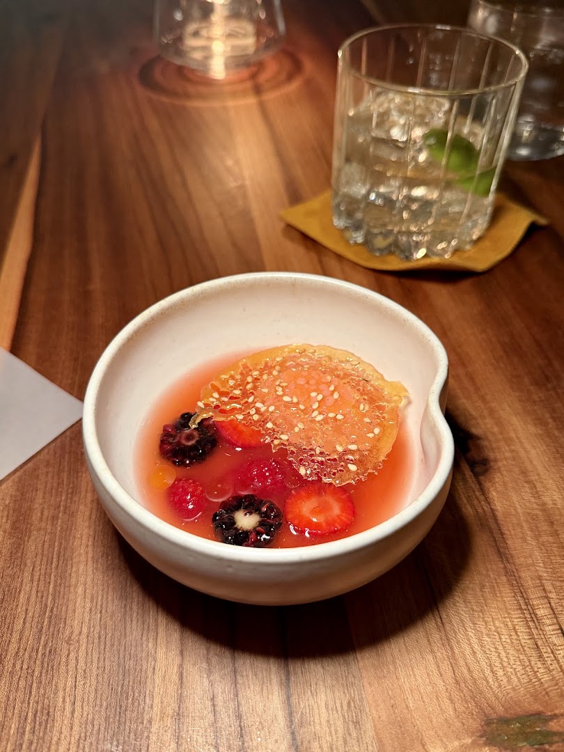 Wolfsbane: appetizing, high-quality food photography