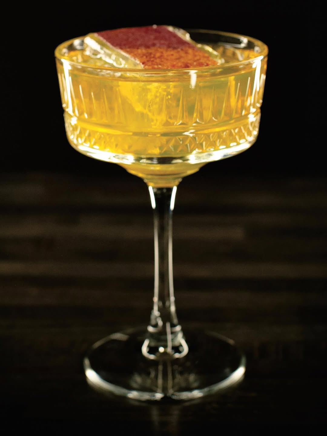 Milk of the Poppy: professional high-quality cocktail photography