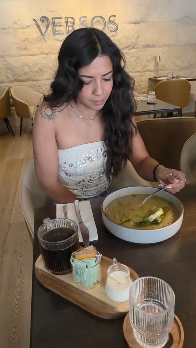 Versos Mexican Cocina: high quality photo of customer