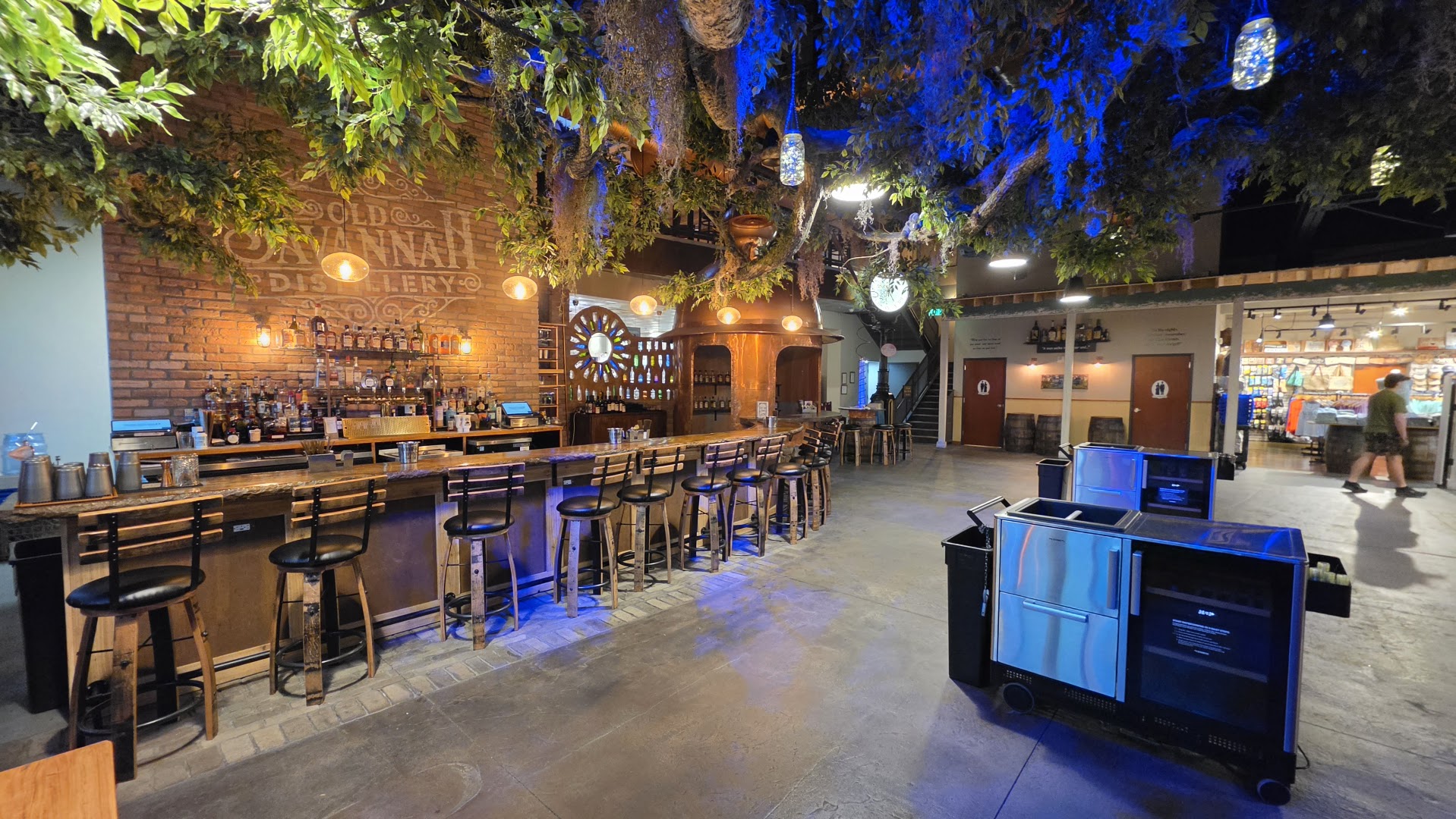 Old Savannah Distillery: venue atmosphere and interior