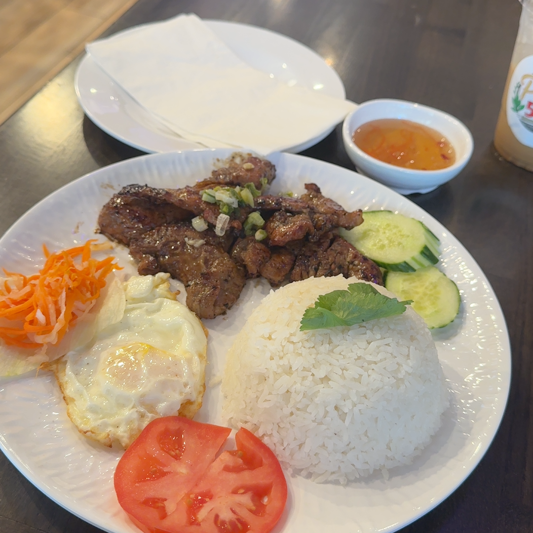Pho 5Spices: appetizing photo of restaurant dish