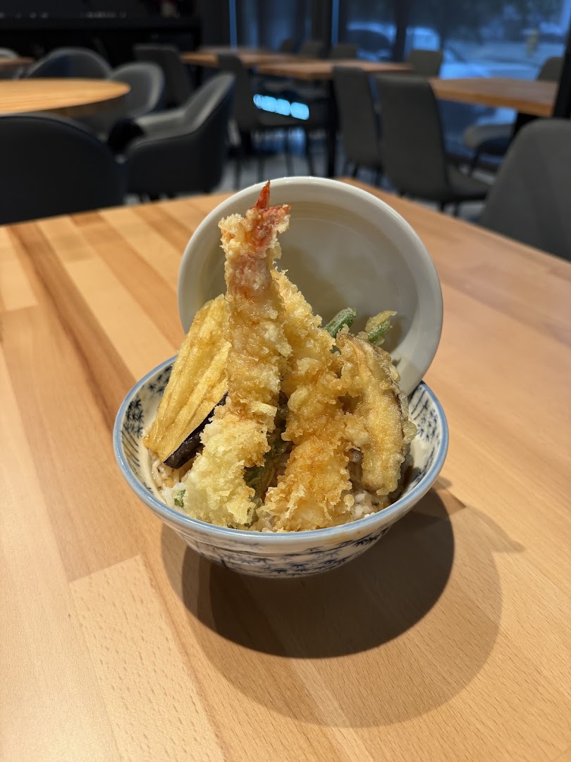 Bush Garden: appetizing photo of served food
