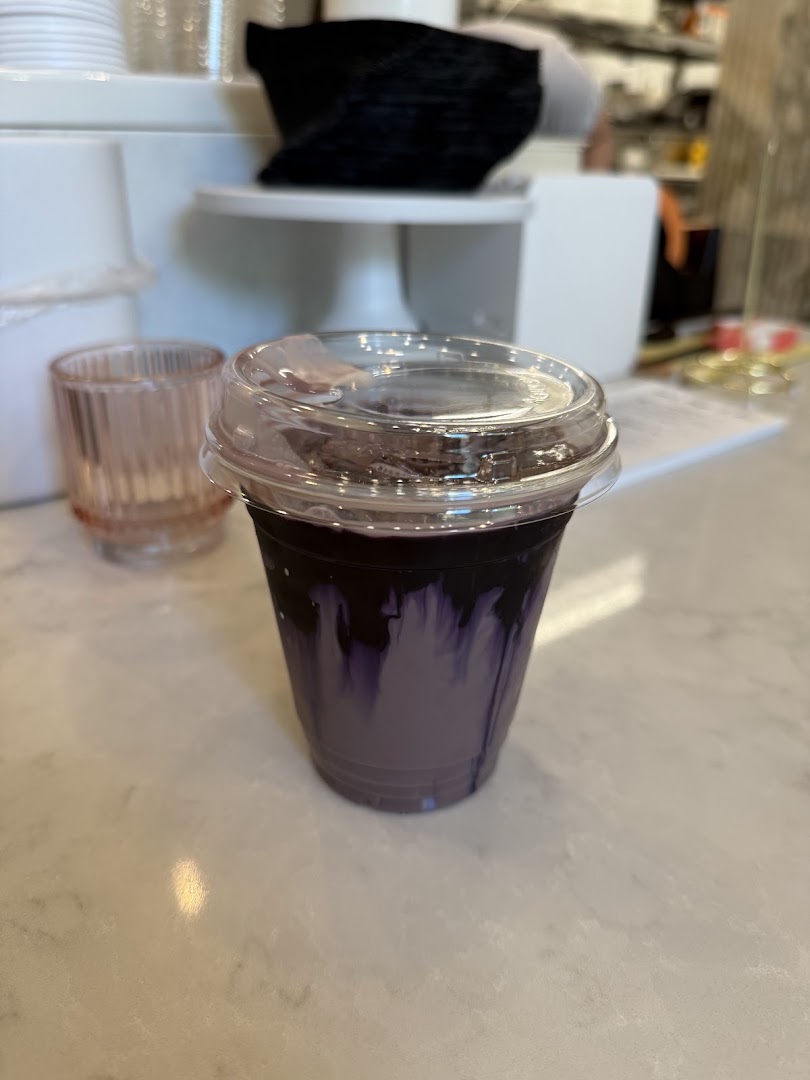 Eva's Cafe & Bar: appetizing photo of a drink
