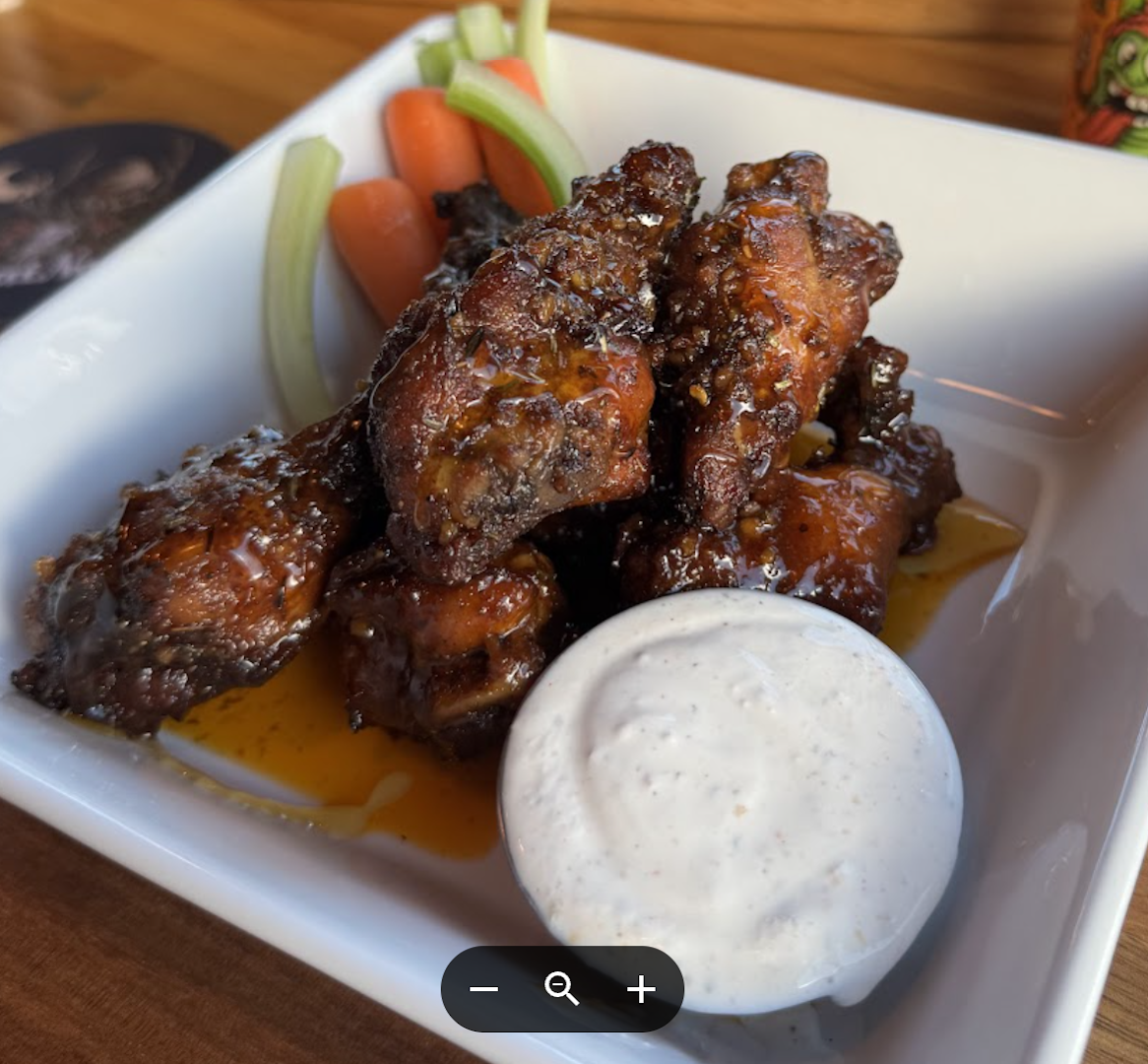 Po'Boy & Tings: appetizing, high-quality food photo