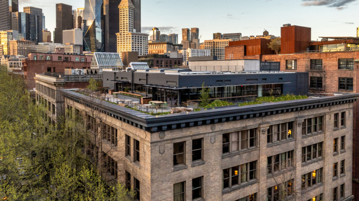 Populus Seattle: professional shot of hotel exterior