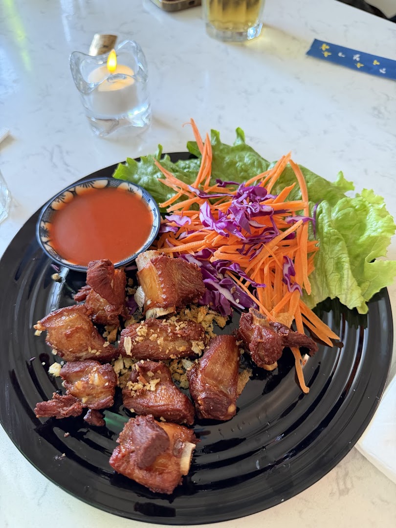 Sno Thai Cafe Madison: appetizing photo of restaurant food