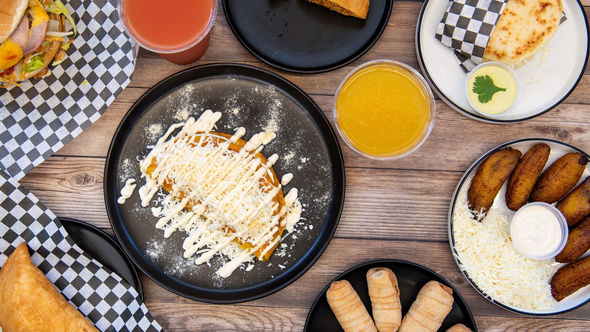 Waca Maya: high quality, appetizing food spread