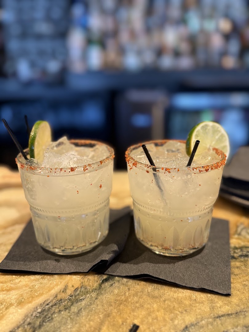 Con Amor: appetizing, high-quality drink photography