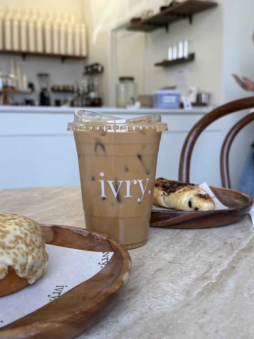 ivry. Espresso & Flatbread: appetizing, professional photo of products