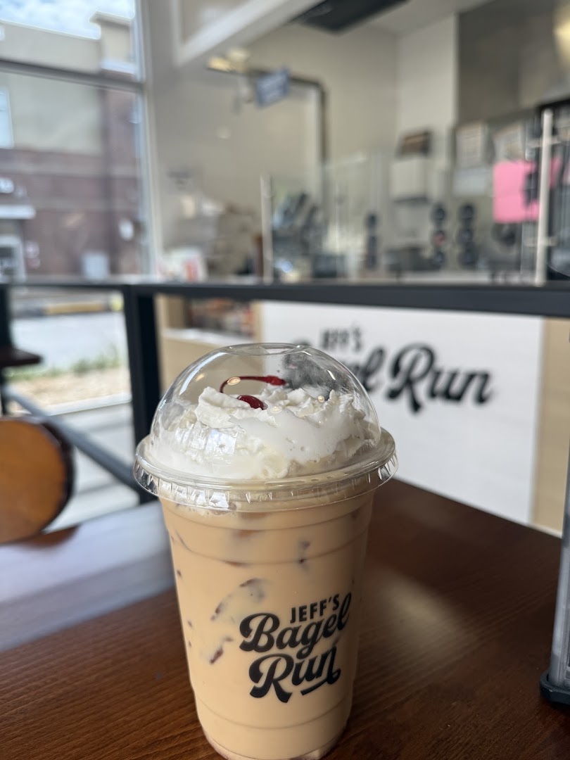 Jeff's Bagel Run: appetizing photo of branded drink