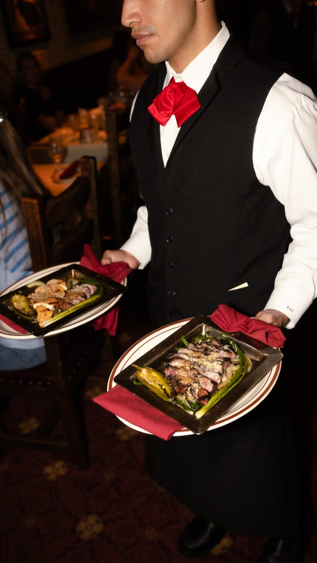 El Molino: professional photo of staff serving