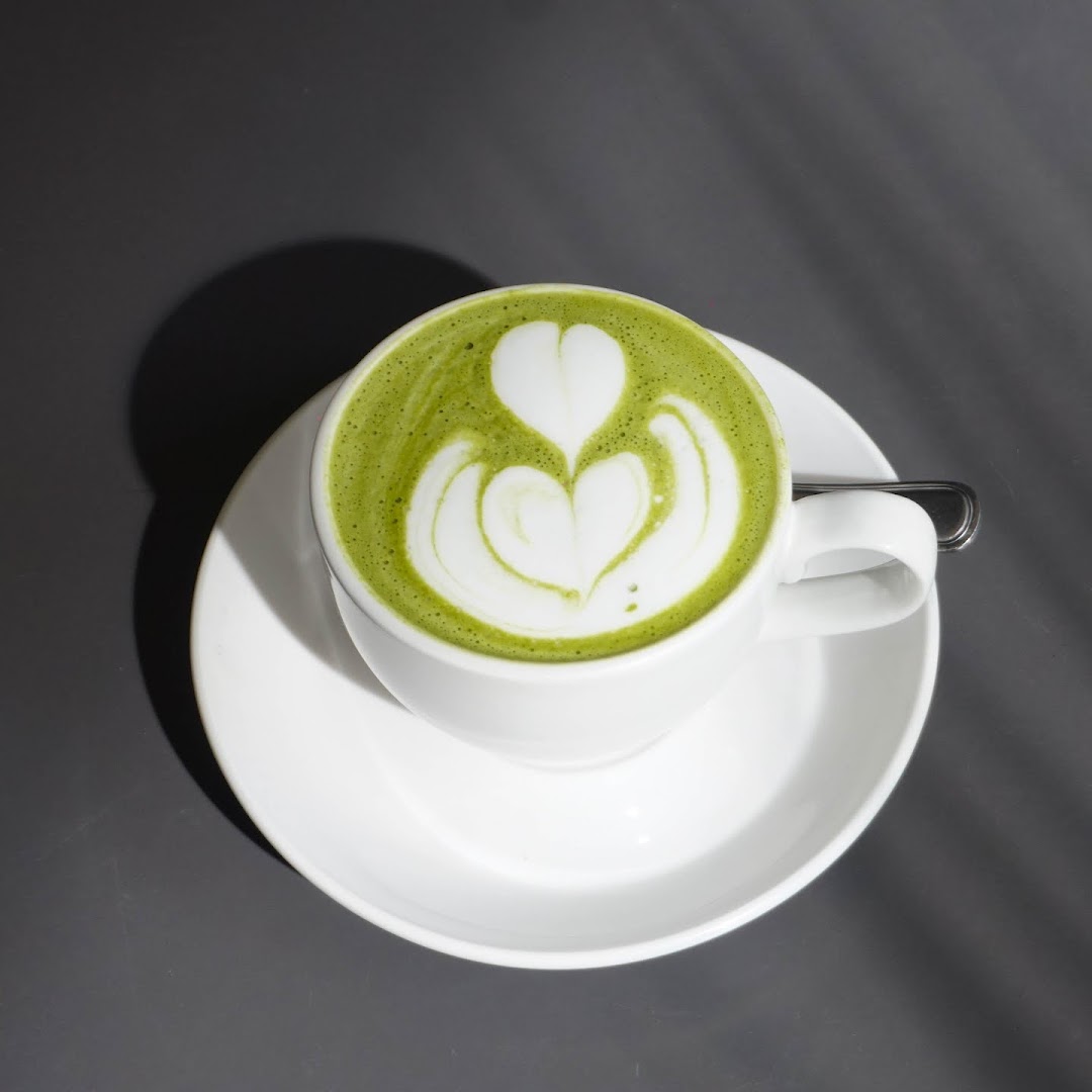 Cafe Unido: high quality professional drink photo