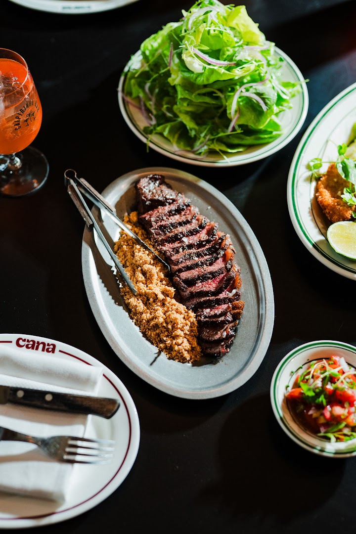 Cana: appetizing, professional food photography