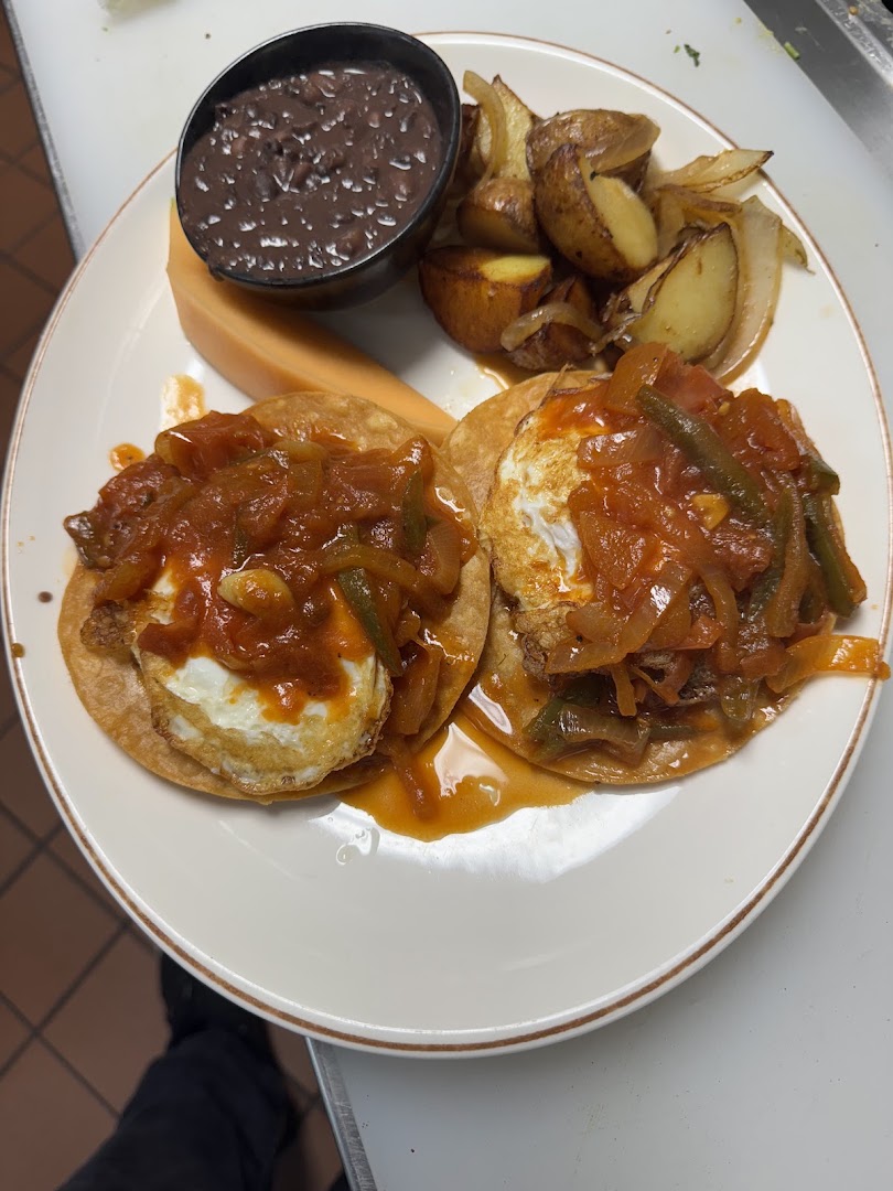 El Jardin: appetizing, clear photo of food