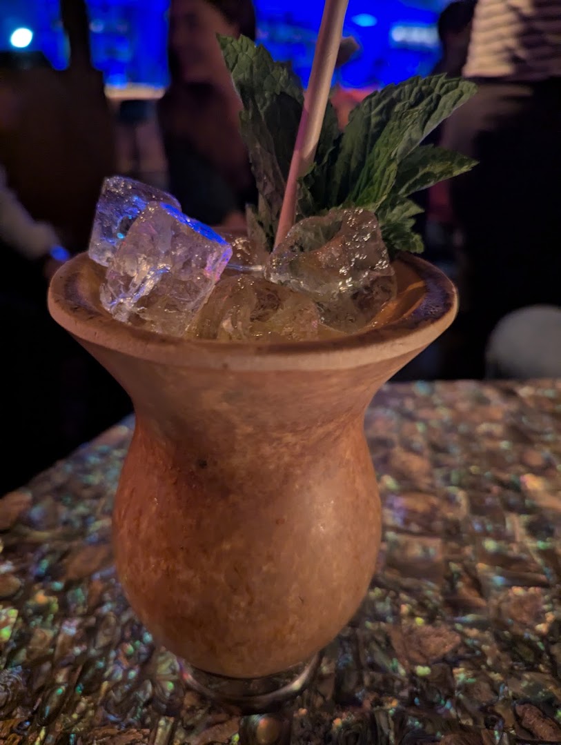 Florería Atlántico: high quality cocktail photo