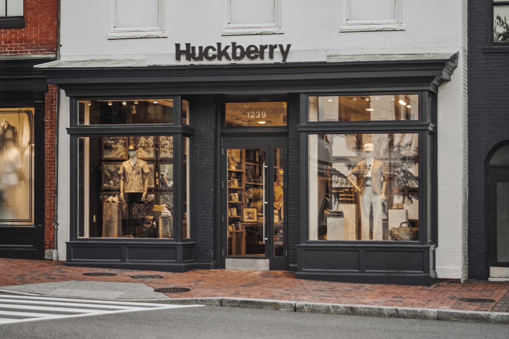 Huckberry: professional storefront photo