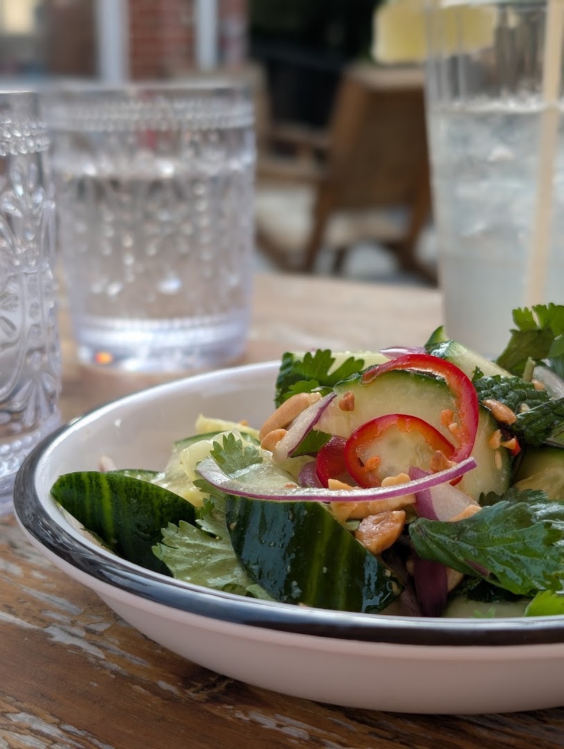 Juneberry Garage: appetizing, high-quality food photography