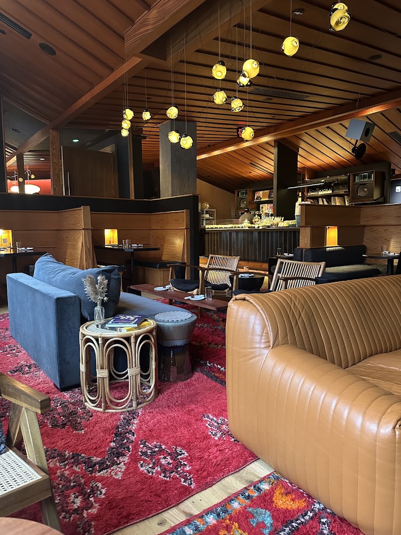 La Betty: high quality interior atmosphere shot