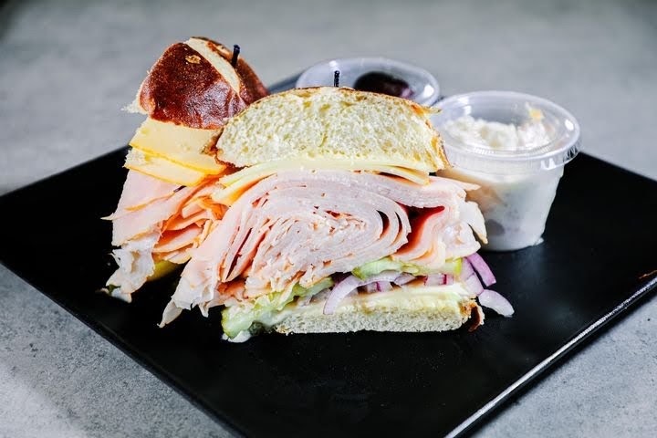Mikey & Mel's: appetizing, high-quality food photography