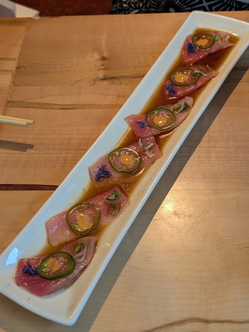 Sushi Gaku: appetizing, high-quality food photography