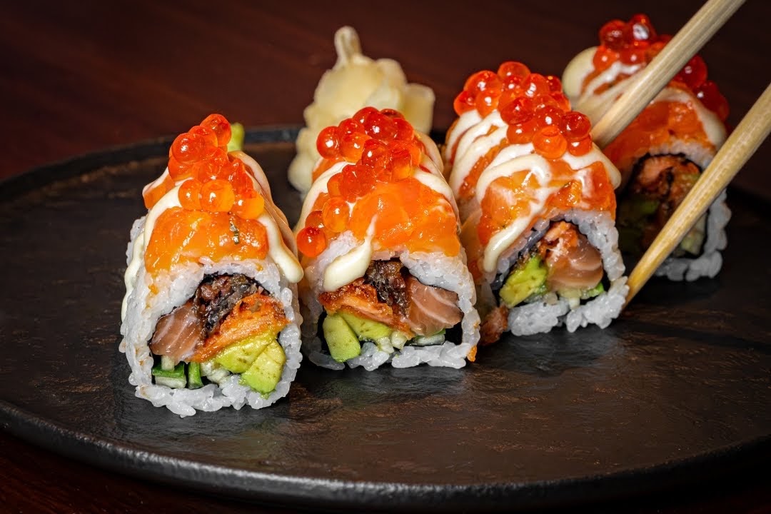 Sushi Sato: high quality appetizing food photo