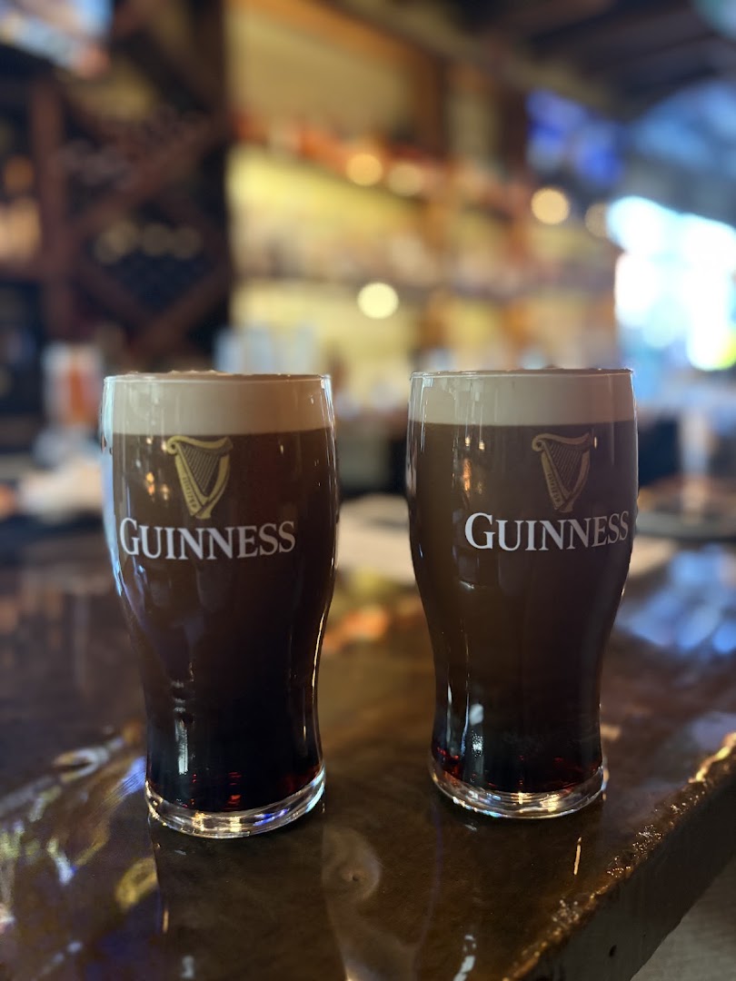 The Harp Cask & Kiln: appealing photo of bar drinks