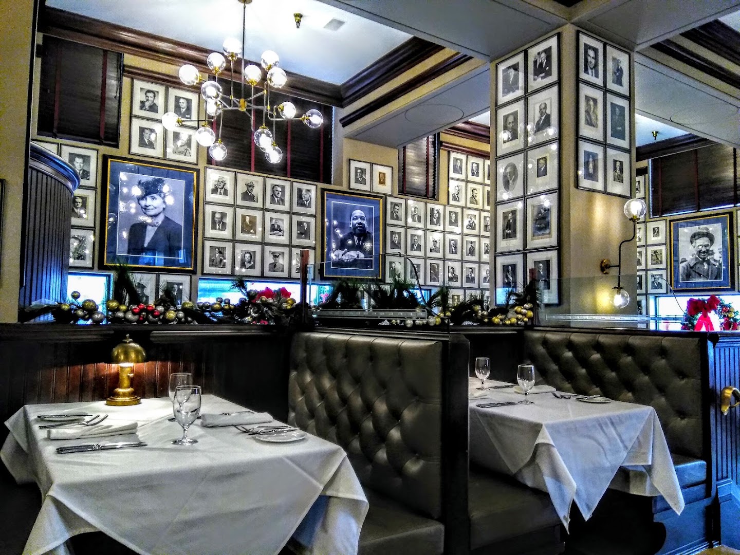The Occidental: high quality interior atmosphere shot