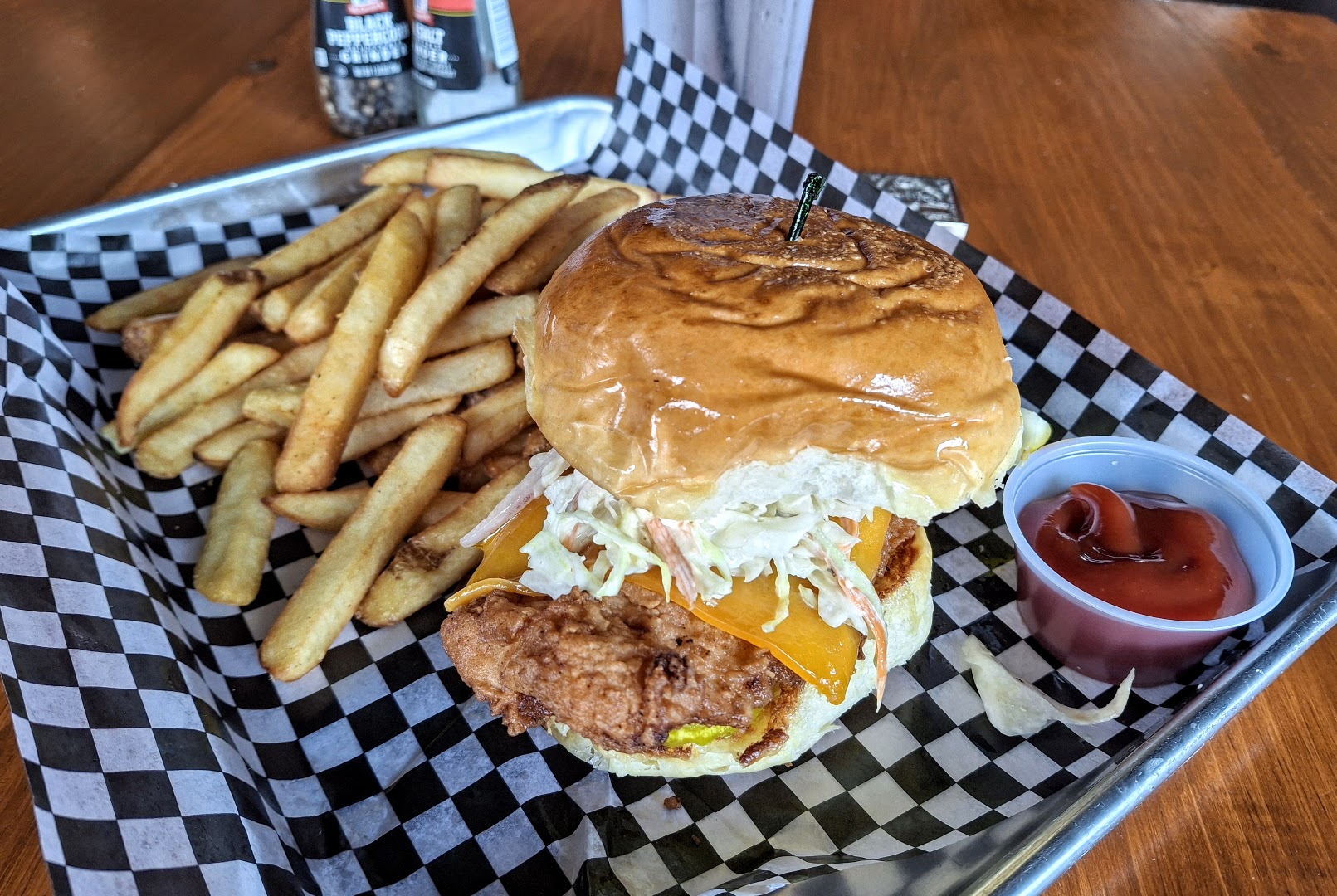 Whitlow's At The Wharf: appetizing photo of bar food
