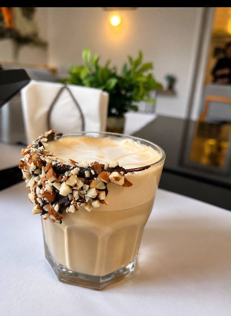 Anita Café: appetizing, high-quality food photography