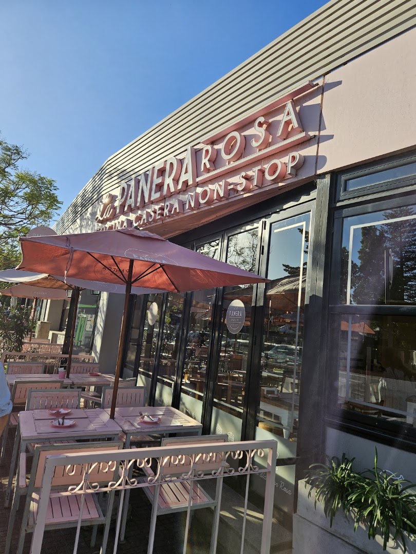 La Panera Rosa Carrasco: clear, inviting exterior venue photo