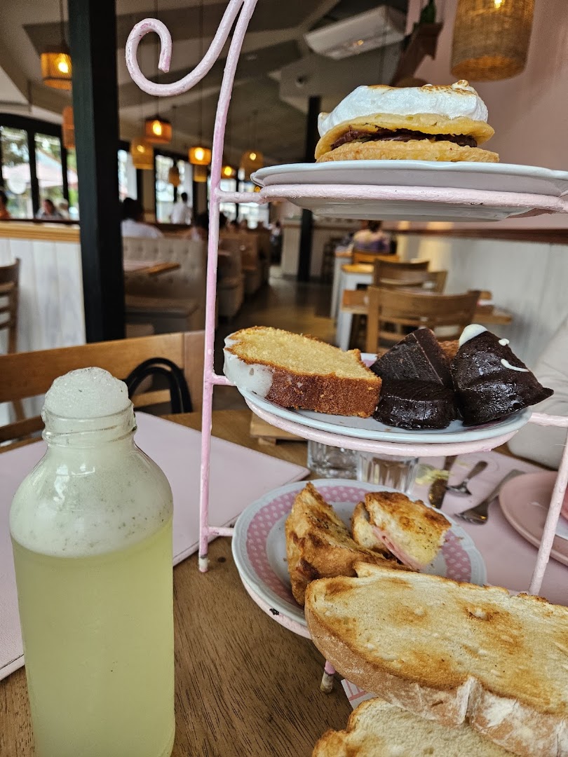La Panera Rosa Carrasco: appetizing food and venue atmosphere