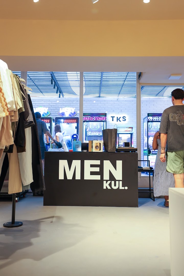 The Kul Store: clear view of shop interior