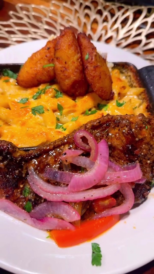 Cové Lounge: appetizing, high-quality food photography