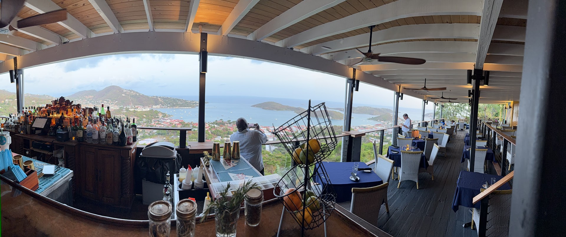 Sol at Mafolie Hotel: excellent panoramic view of venue