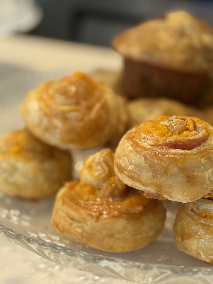 Crucian Coffee Club: appetizing photo of breakfast pastries