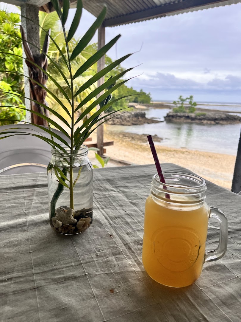Lenakel Sea View Restaurant At Louarakar: inviting atmosphere and scenic view