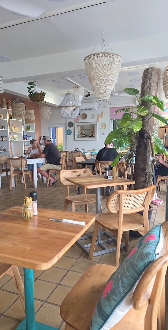 Coco & Co: inviting venue atmosphere