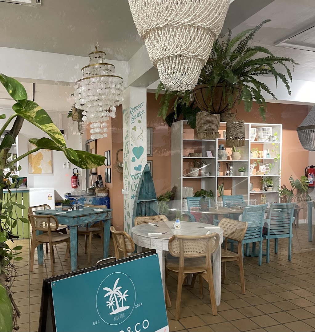 Coco & Co: inviting venue interior atmosphere