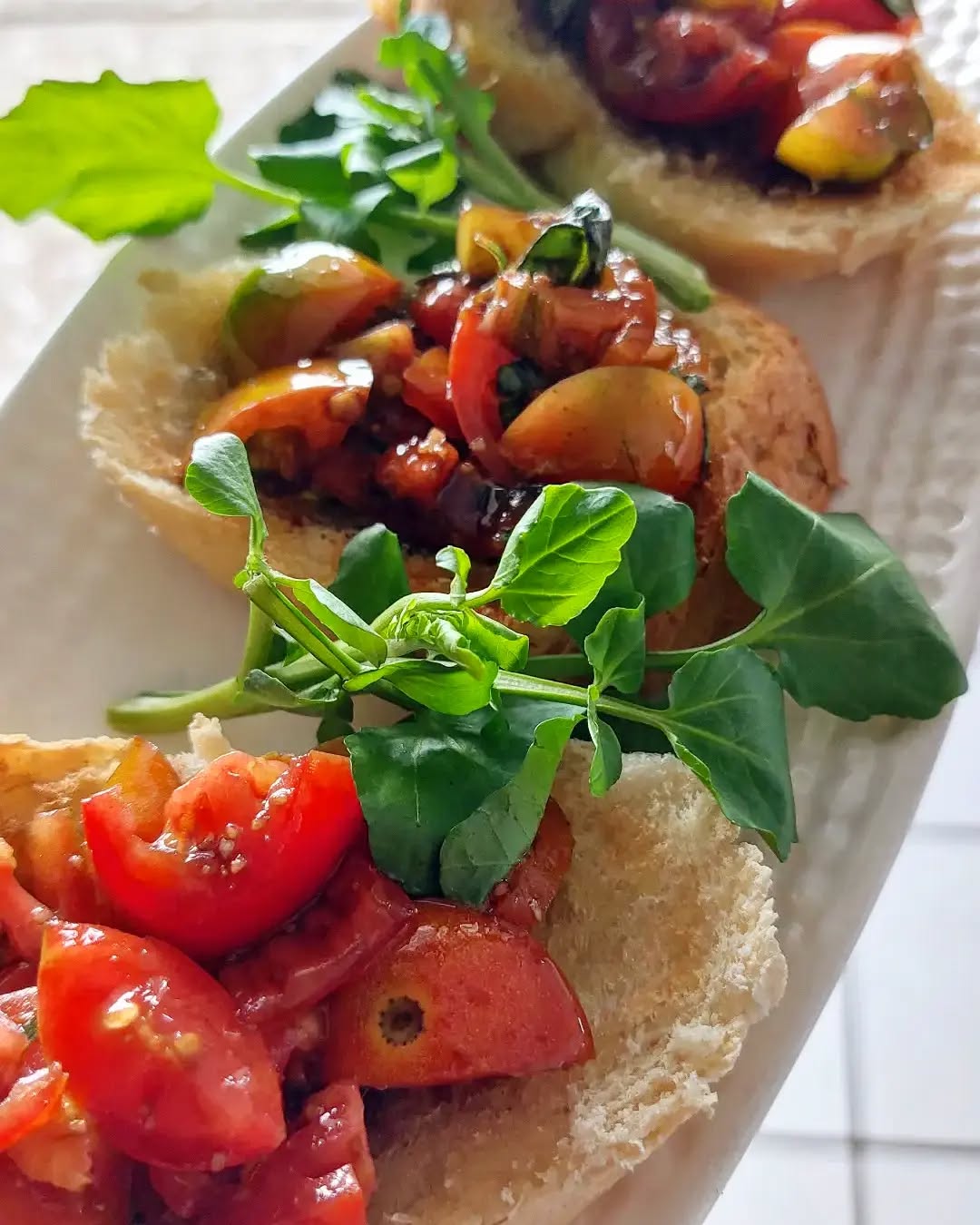 Le Cafe du Village: appetizing, high-quality food photography