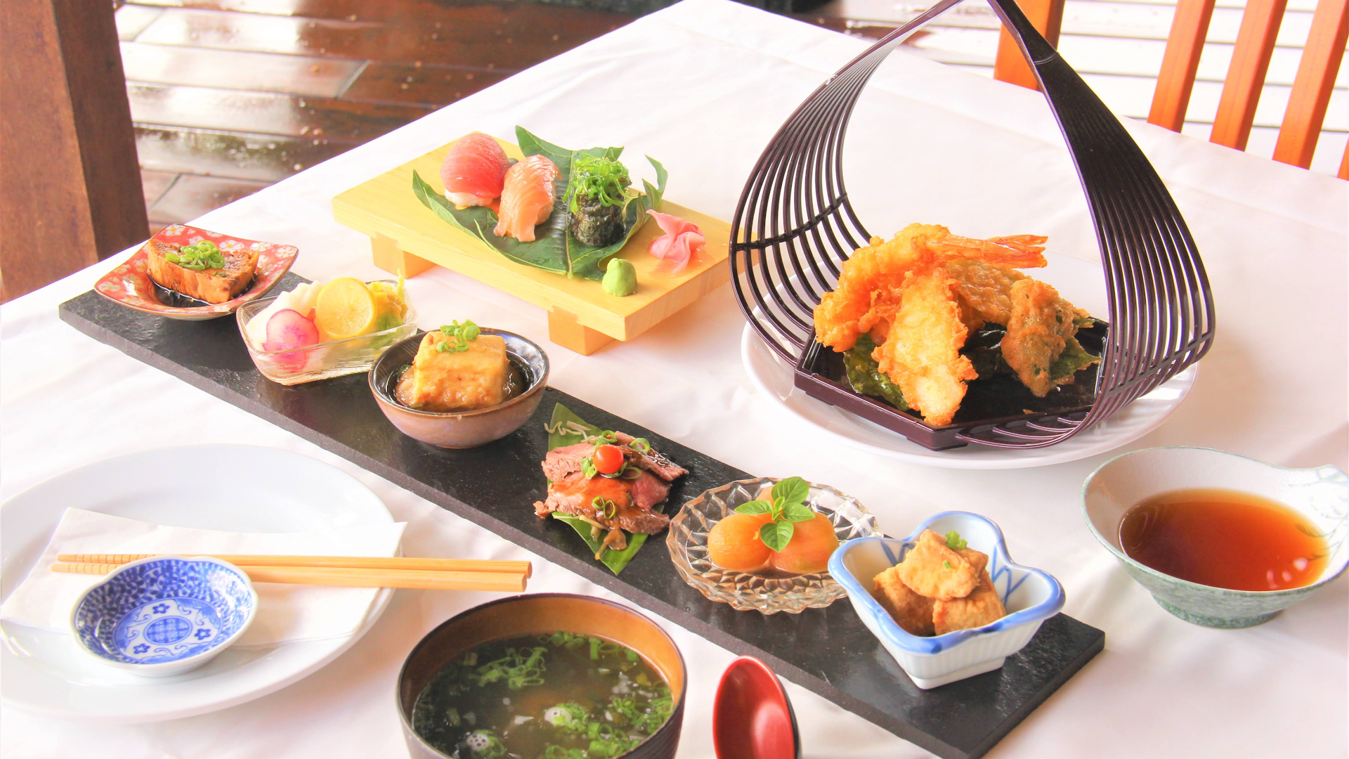 VAN Japanese Restaurant: high quality appetizing food presentation