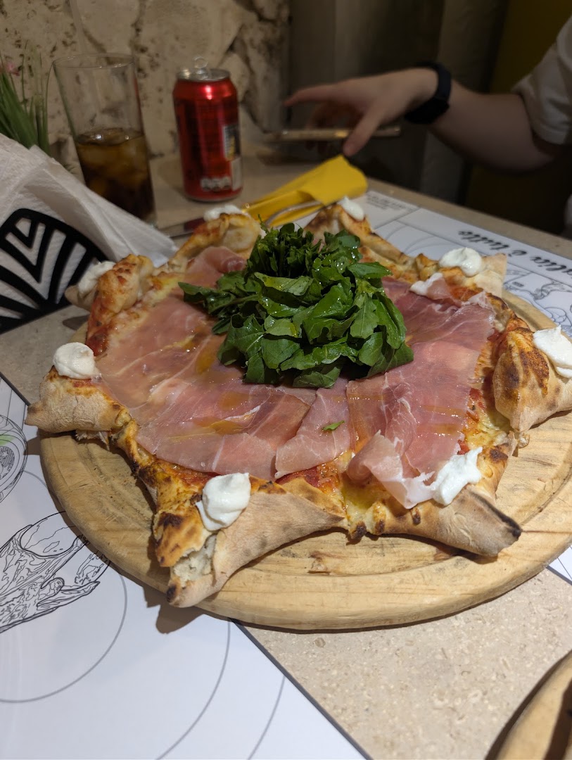 Fiori: appetizing photo of restaurant food