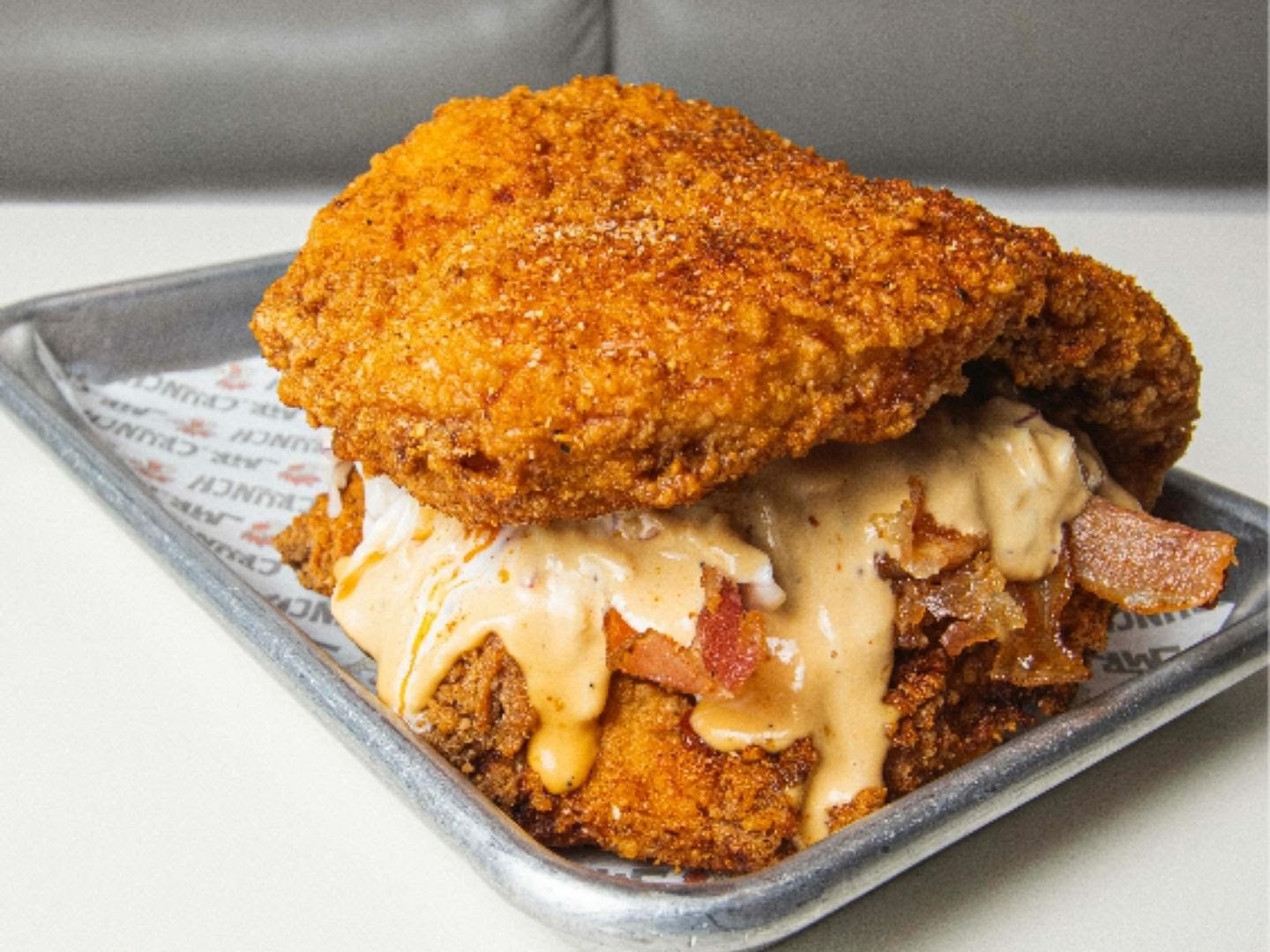 Mr. Crunch: appetizing, high-quality food photography