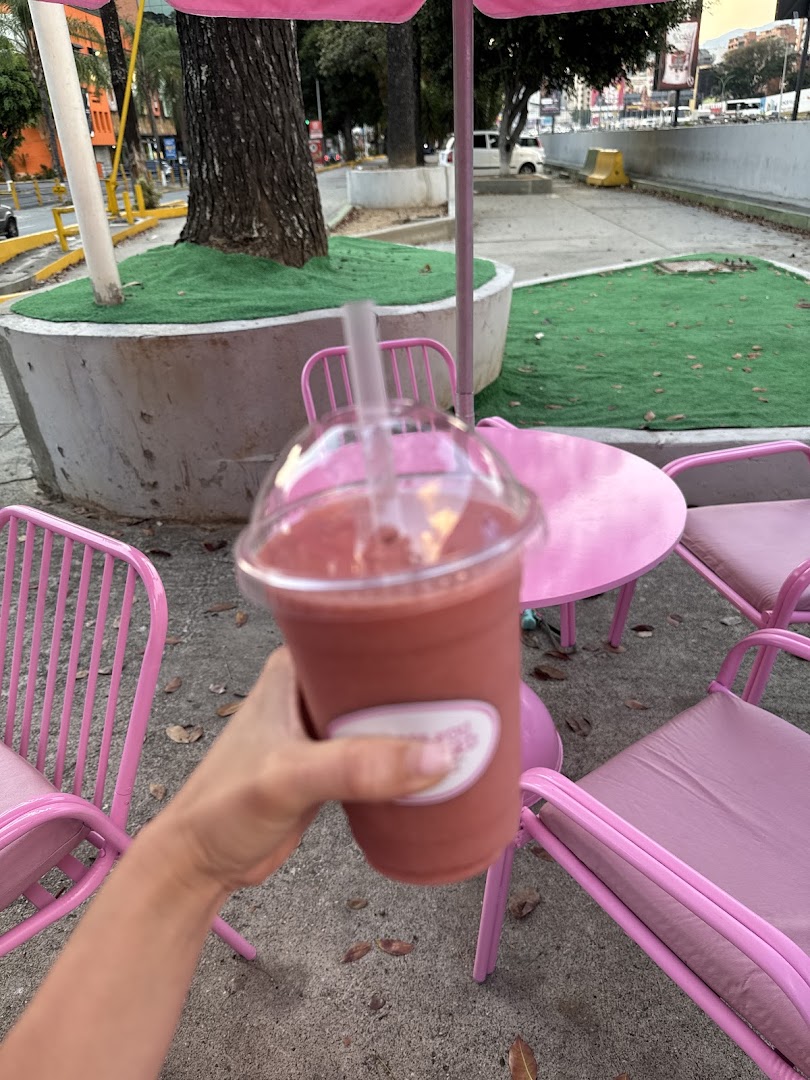 Talina: drink and venue atmosphere