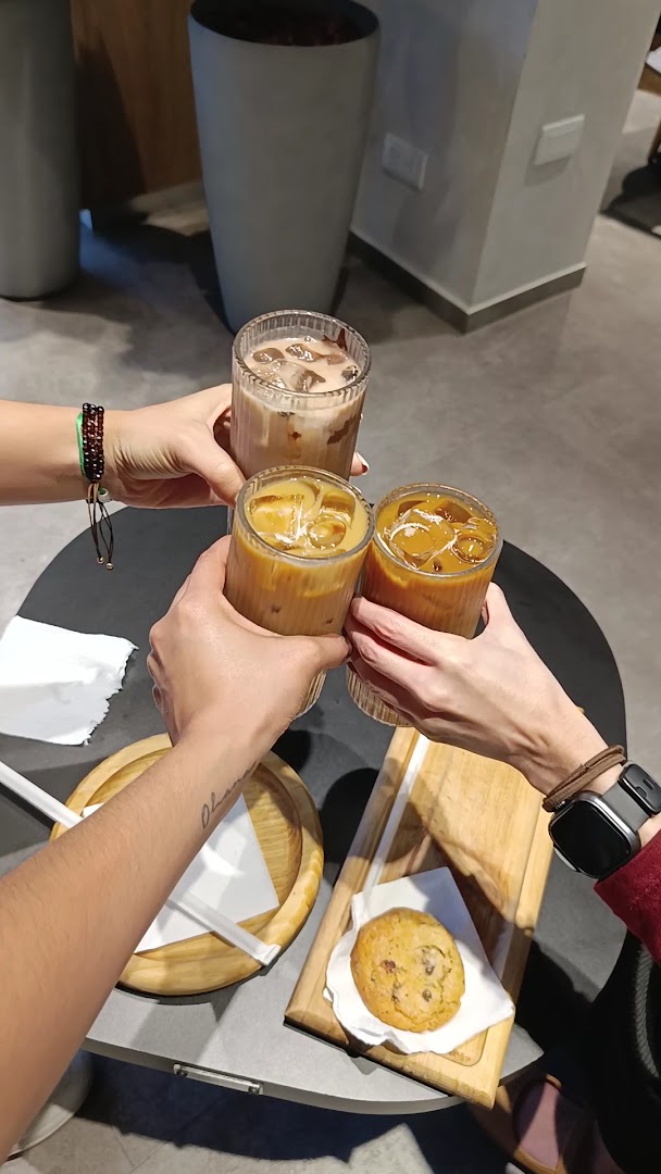 The Coffee: appealing photo of drinks