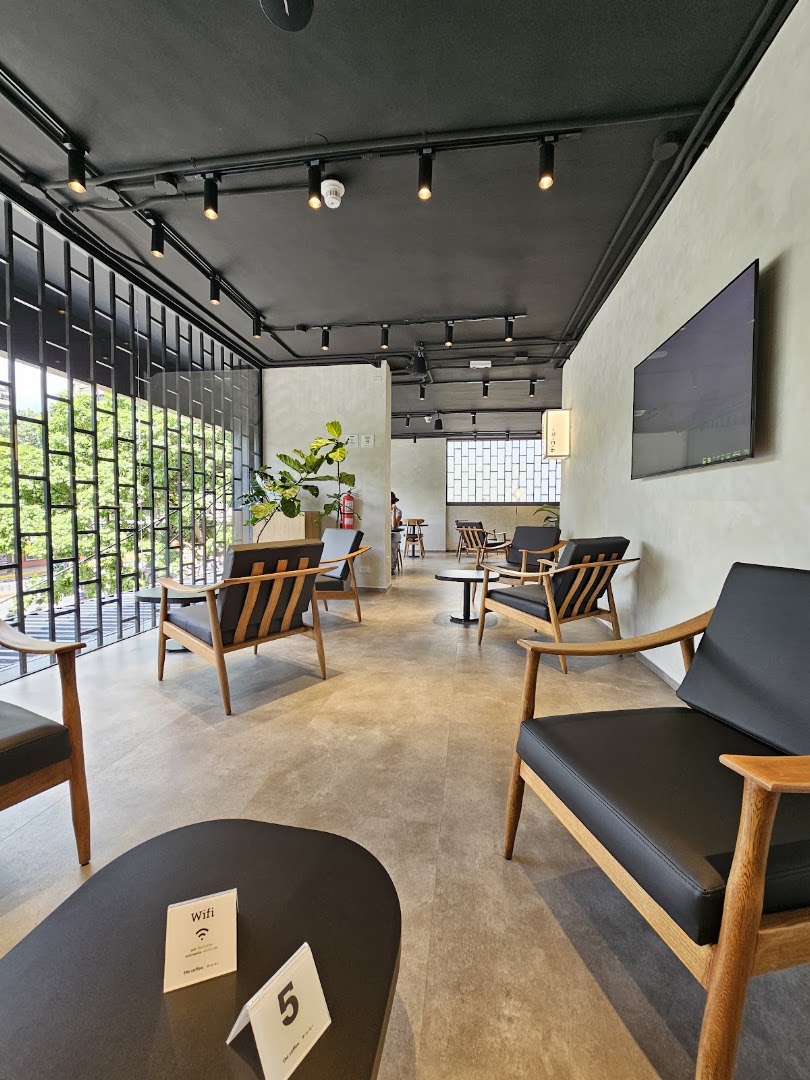 The Coffee: clear, professional interior shot