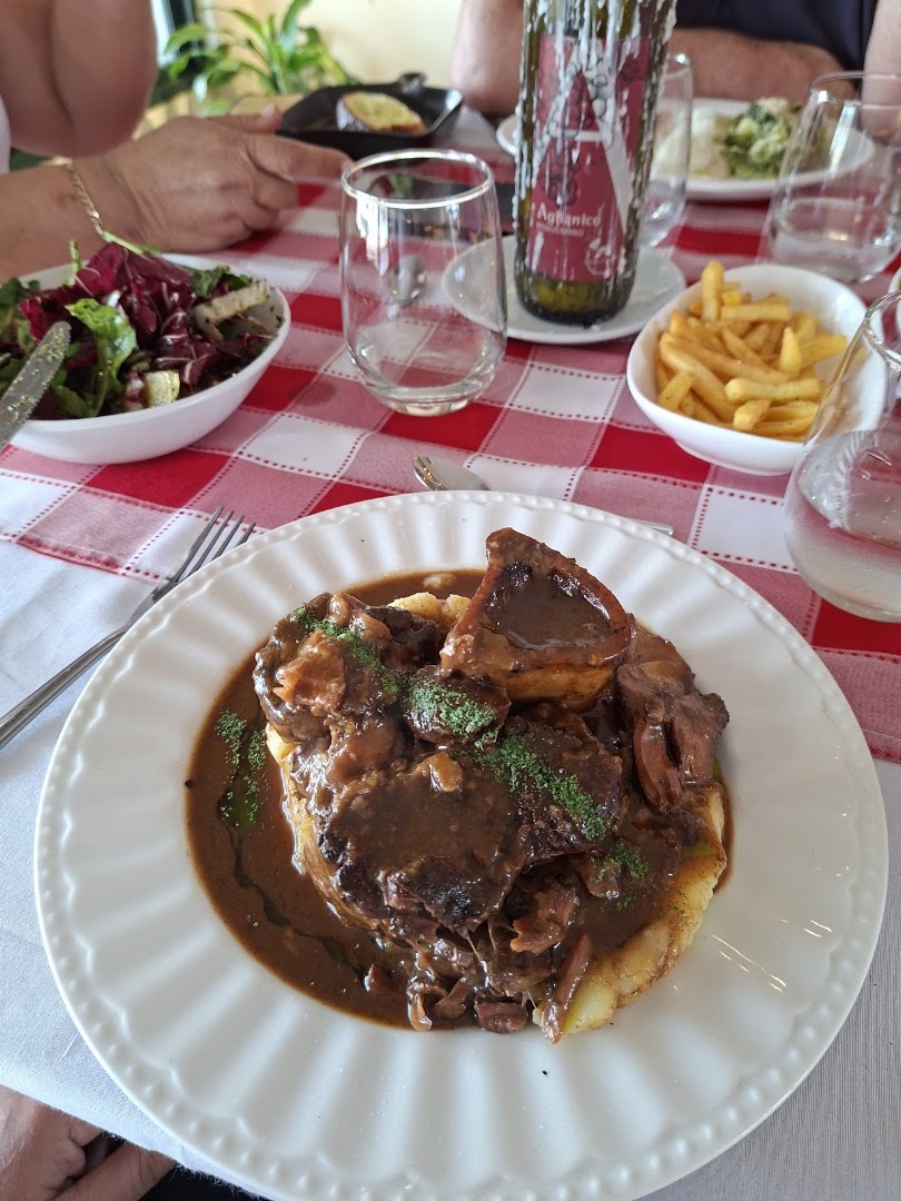 Sedici: appetizing food photo at restaurant