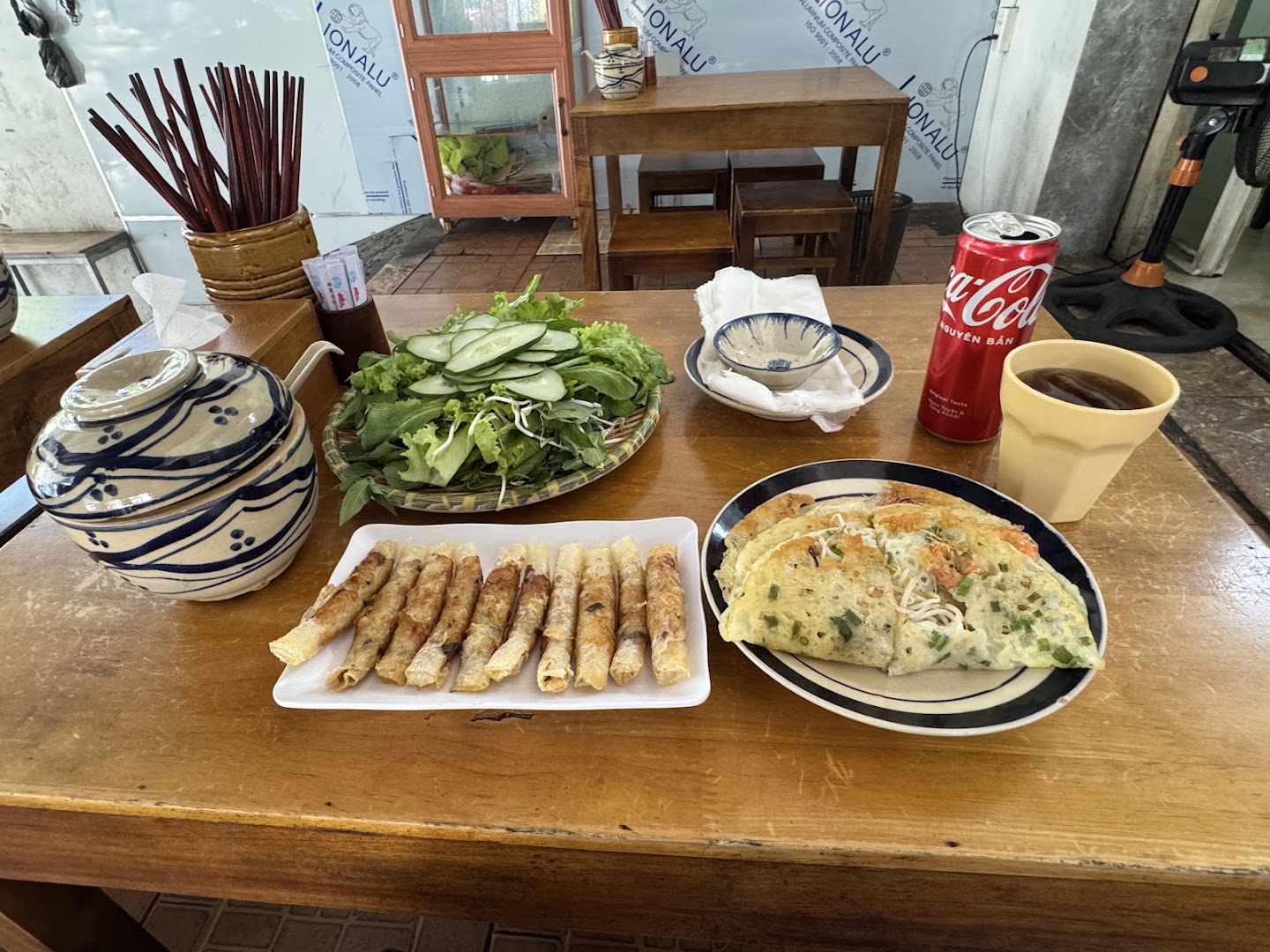 Bánh Xèo 76: appetizing photo of restaurant food