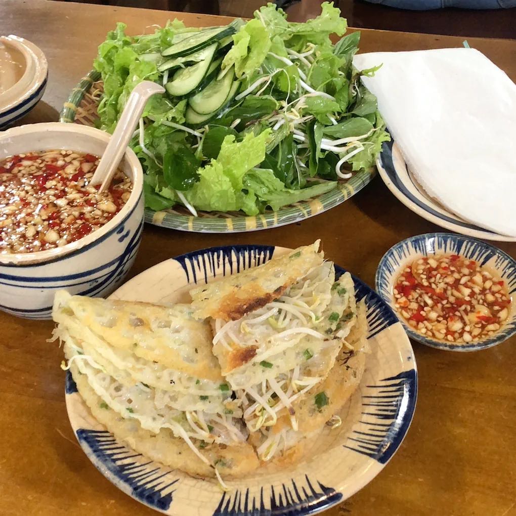 Bánh Xèo 76: appetizing photo of restaurant food