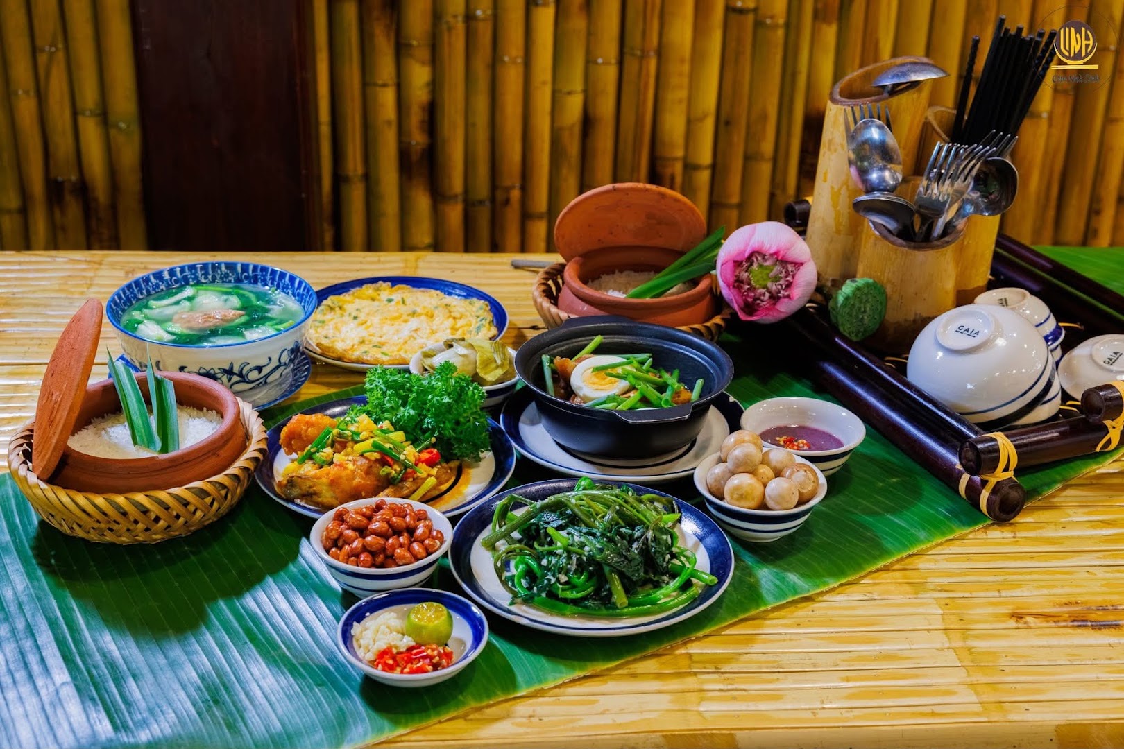 Cơm Nhà Linh: high quality, appetizing food presentation